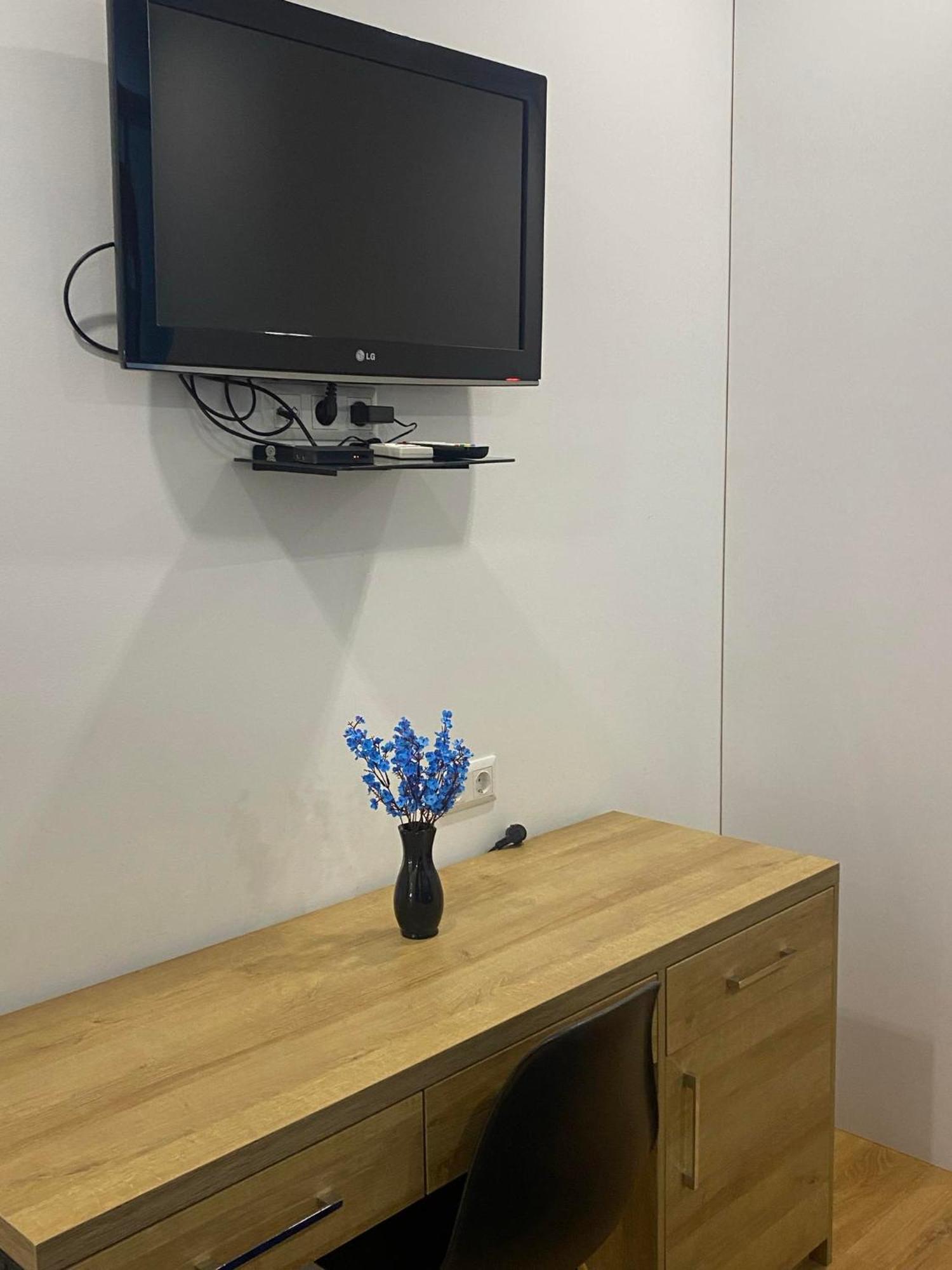 Vere Side Hotel Tbilisi Ngoại thất bức ảnh