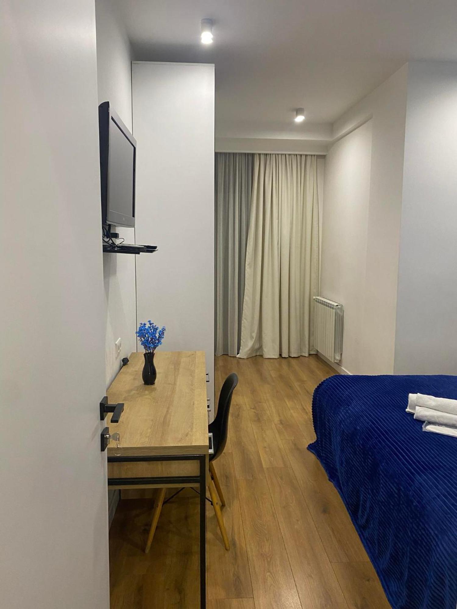 Vere Side Hotel Tbilisi Ngoại thất bức ảnh