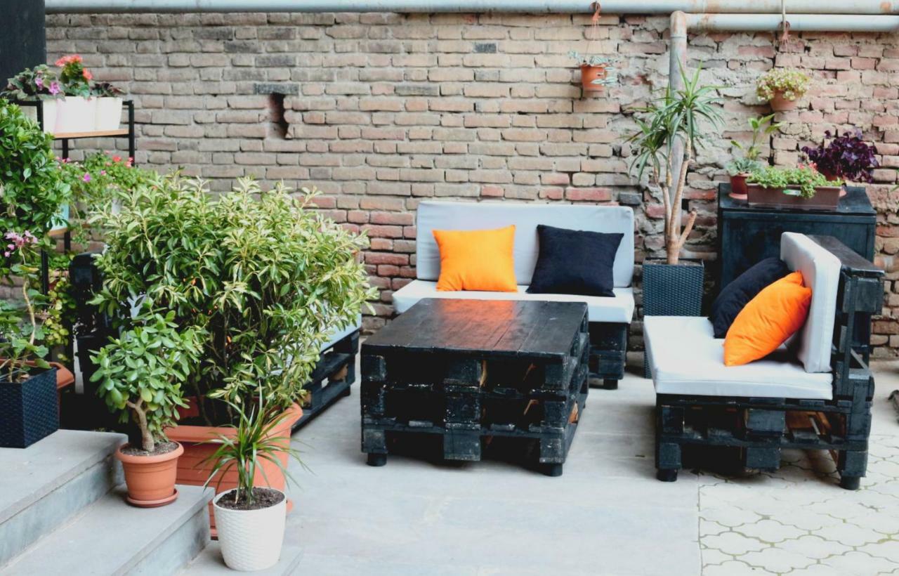 Vere Side Hotel Tbilisi Ngoại thất bức ảnh
