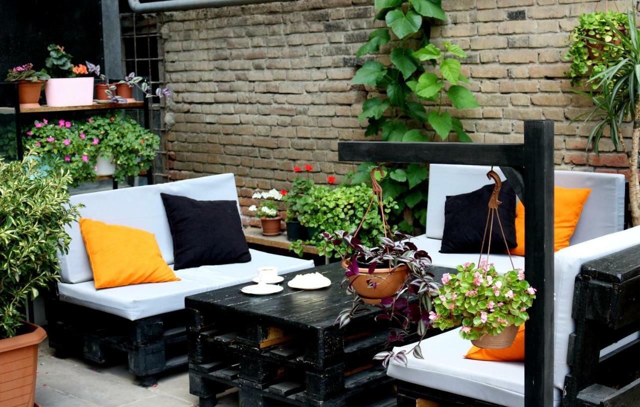 Vere Side Hotel Tbilisi Ngoại thất bức ảnh